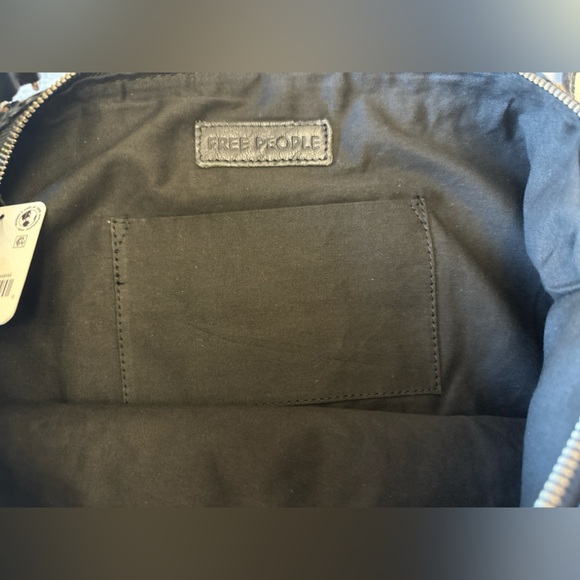 NWT Free People Santorini Straw Tote Bag Black Mix - Picture 10 of 10